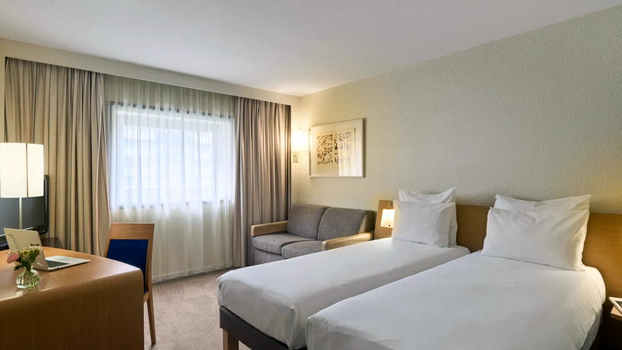 Novotel Paris La Defense Esplanade